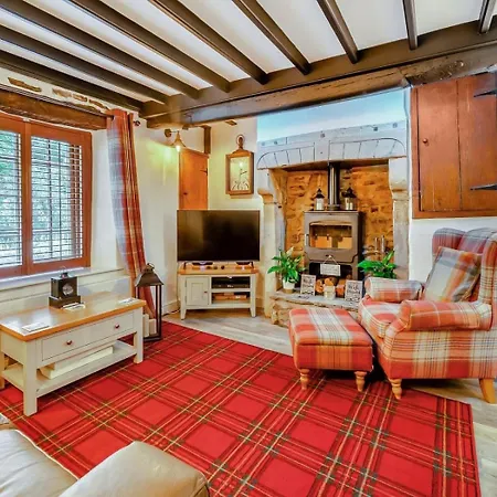 2 Bed In Oc-y114 Holiday home