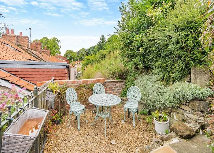 2 Bed In Oc-y114 Vakantiehuis